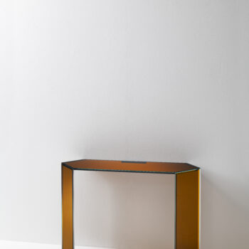 Bisel Console