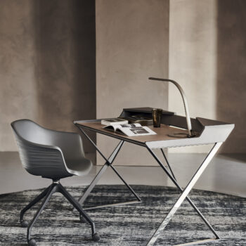 Qwerty Desk