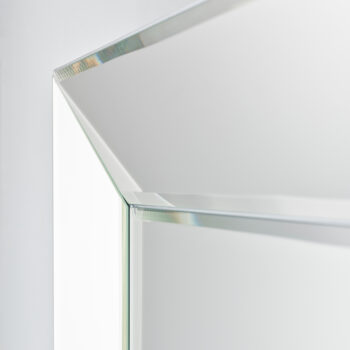 Integro Mirror
