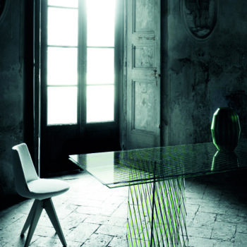 Crossing Table