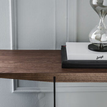 Trevi Console