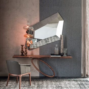 Tour Console Table