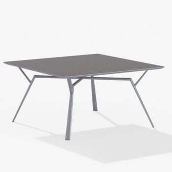 Square Radice Quatra Table