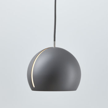 Nyta Tilt Globe