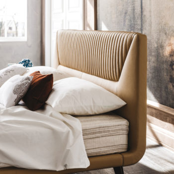 Amadeus Bed
