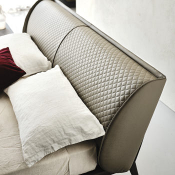 Ayrton Bed