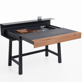 Yoris Desk