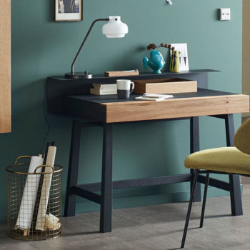 Yoris Desk