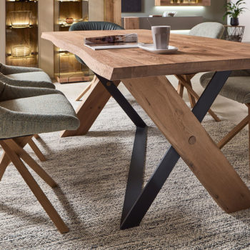 Vara Dining Table