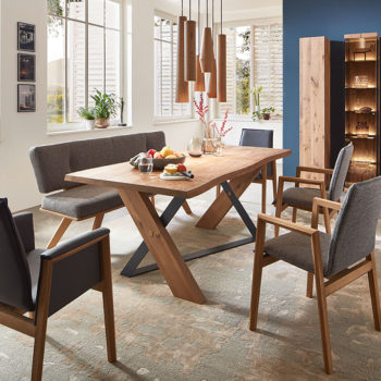 Vara Dining Table