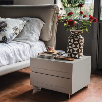 Dyno Bedside Table