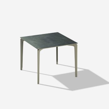 AllSize Square Table