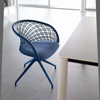 P47P Swivel Chair