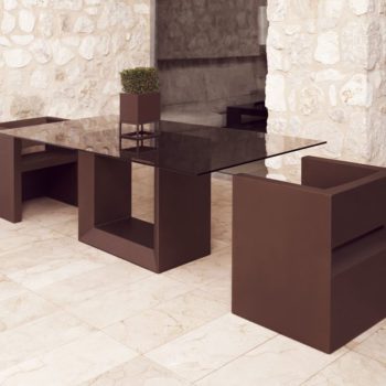 Vela Armchair