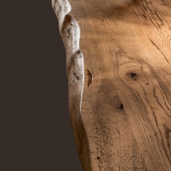 Master Piece Table