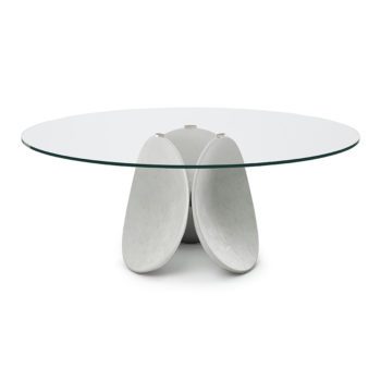 Maxim Table