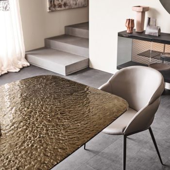 Lancer Moon Table