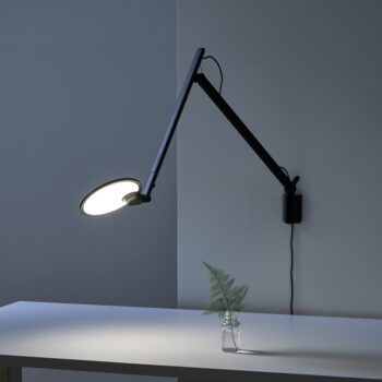 Nova Task Light in black